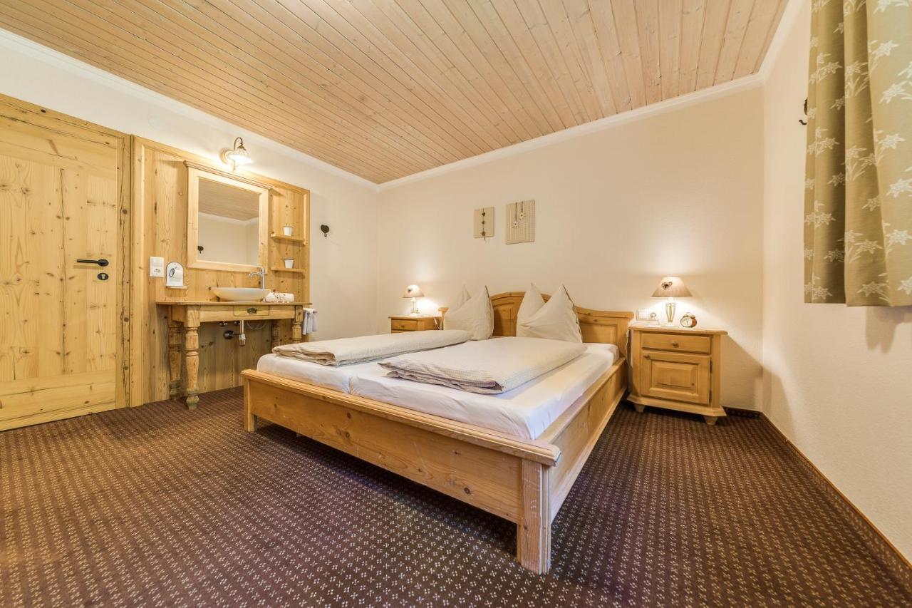 Ferienhaus Olpererblick Tux Bagian luar foto