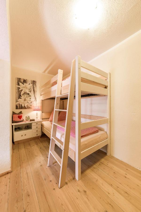 Ferienhaus Olpererblick Tux Bagian luar foto